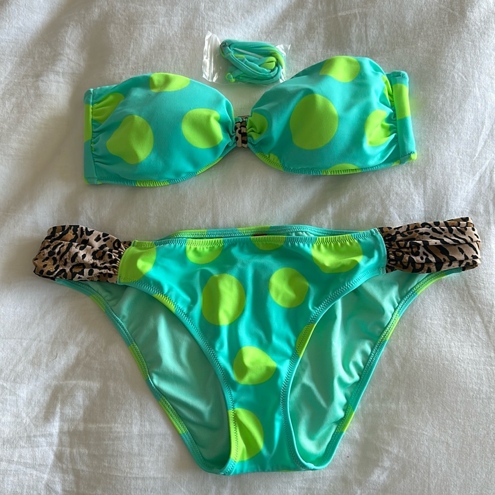 NWOT Victorias Secret Bikini